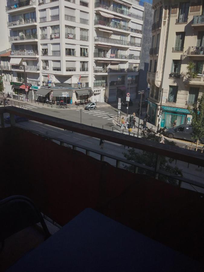 Charmant F1 Pres Tramway Et Plage Nice Dış mekan fotoğraf